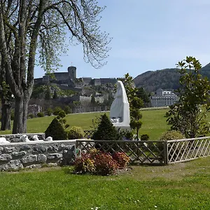 Saint-charles 2*, Lourdes Francia